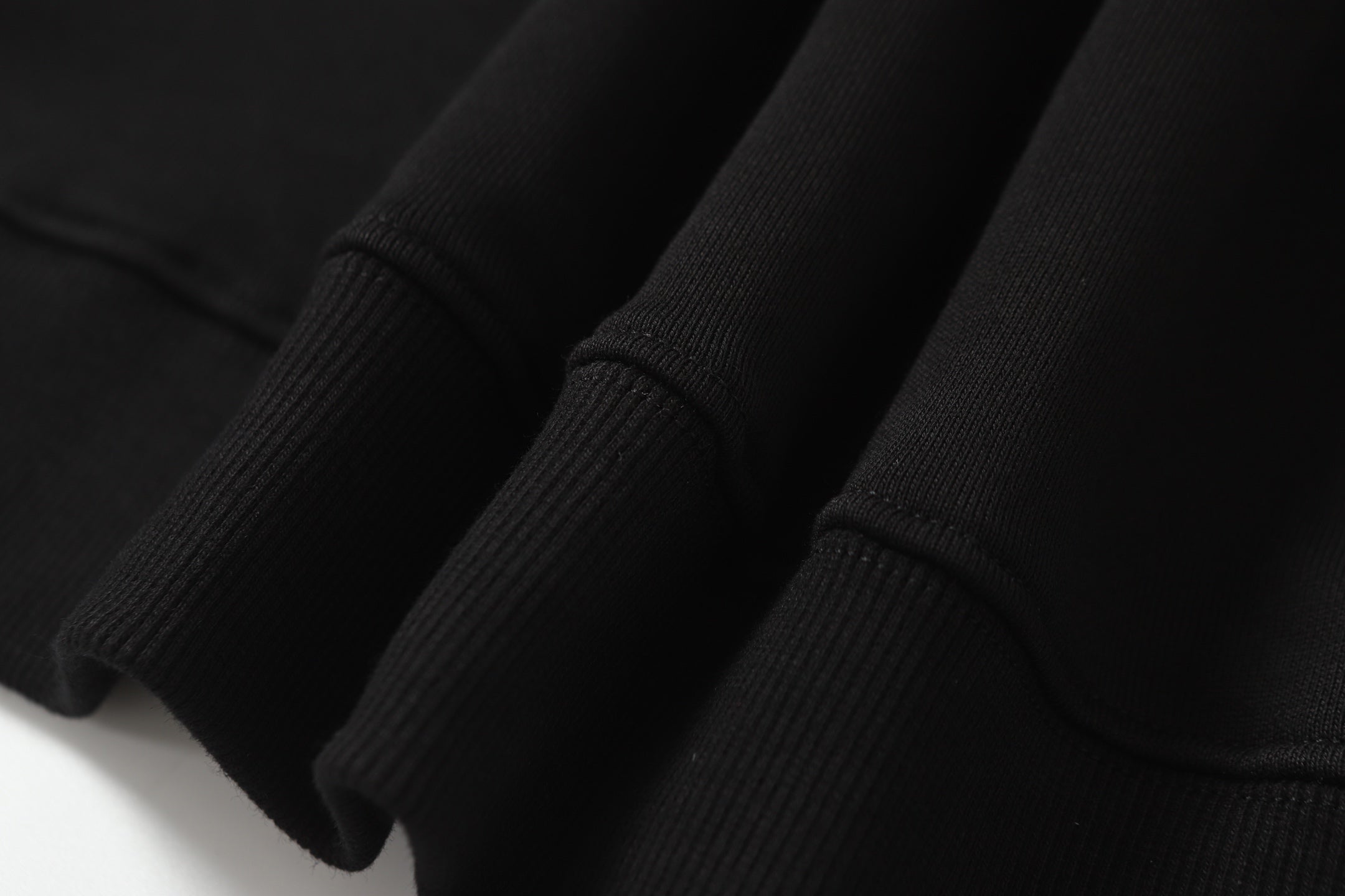 Rhinestone Horseshoe Hoodie - Black Gothic Streetwear Sweatshirt 2601